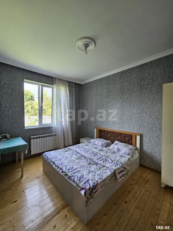 Kirayə verilir 4 otaqlı həyət evi