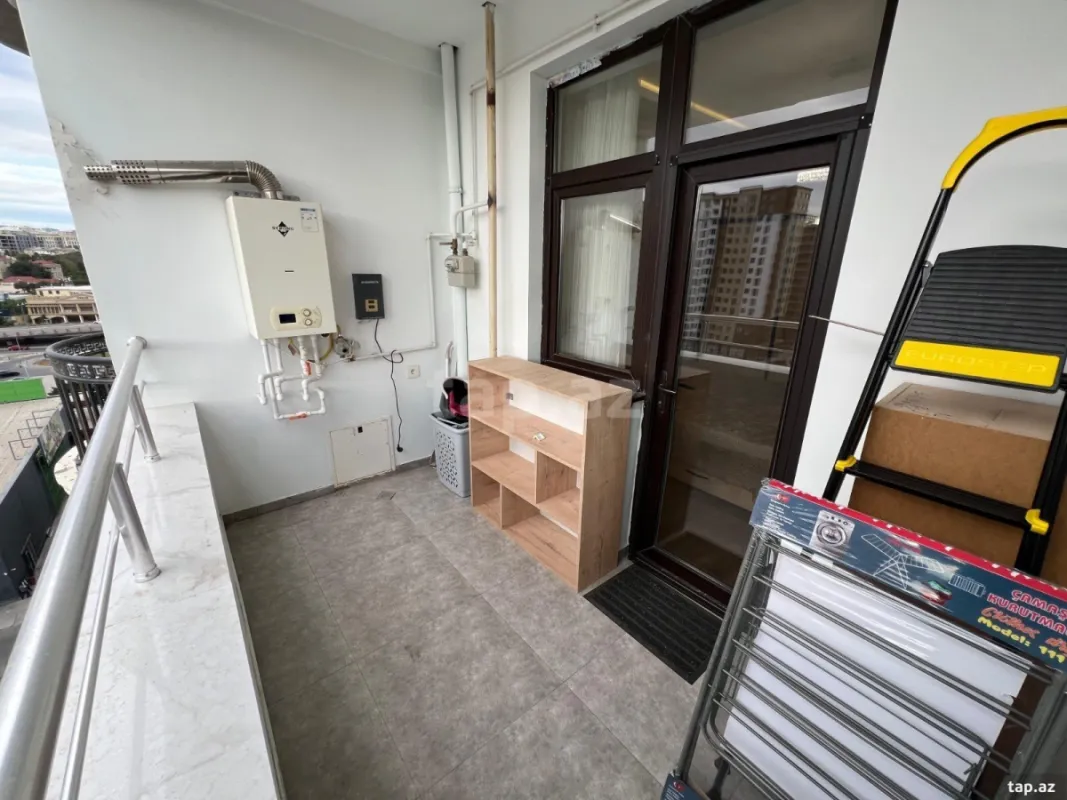 Kirayə verilir 2 otaqlı yeni tikili 65 m²