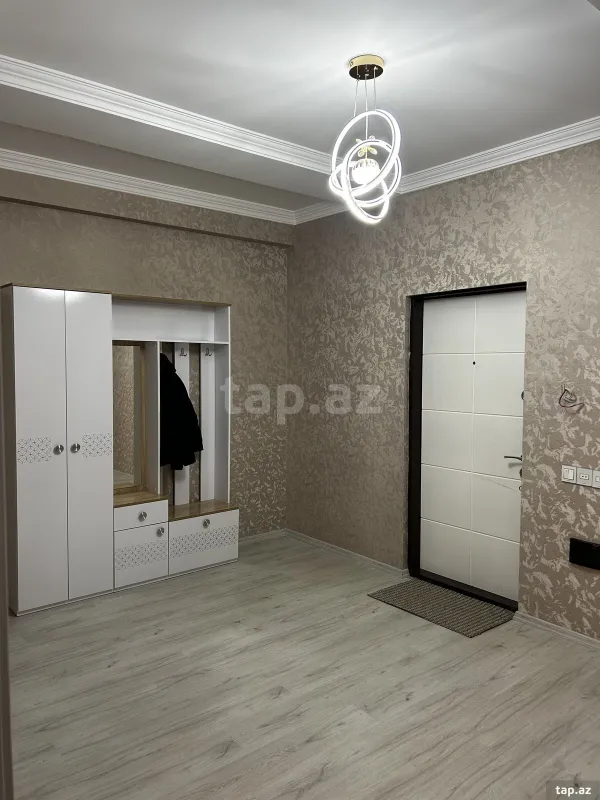 Satılır 2 otaqlı yeni tikili 78 m²