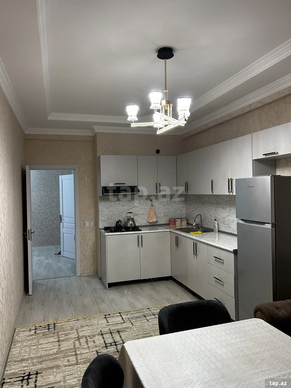 Satılır 2 otaqlı yeni tikili 78 m²