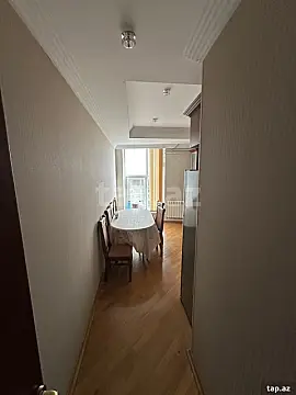 Kirayə verilir 2 otaqlı yeni tikili 80 m²