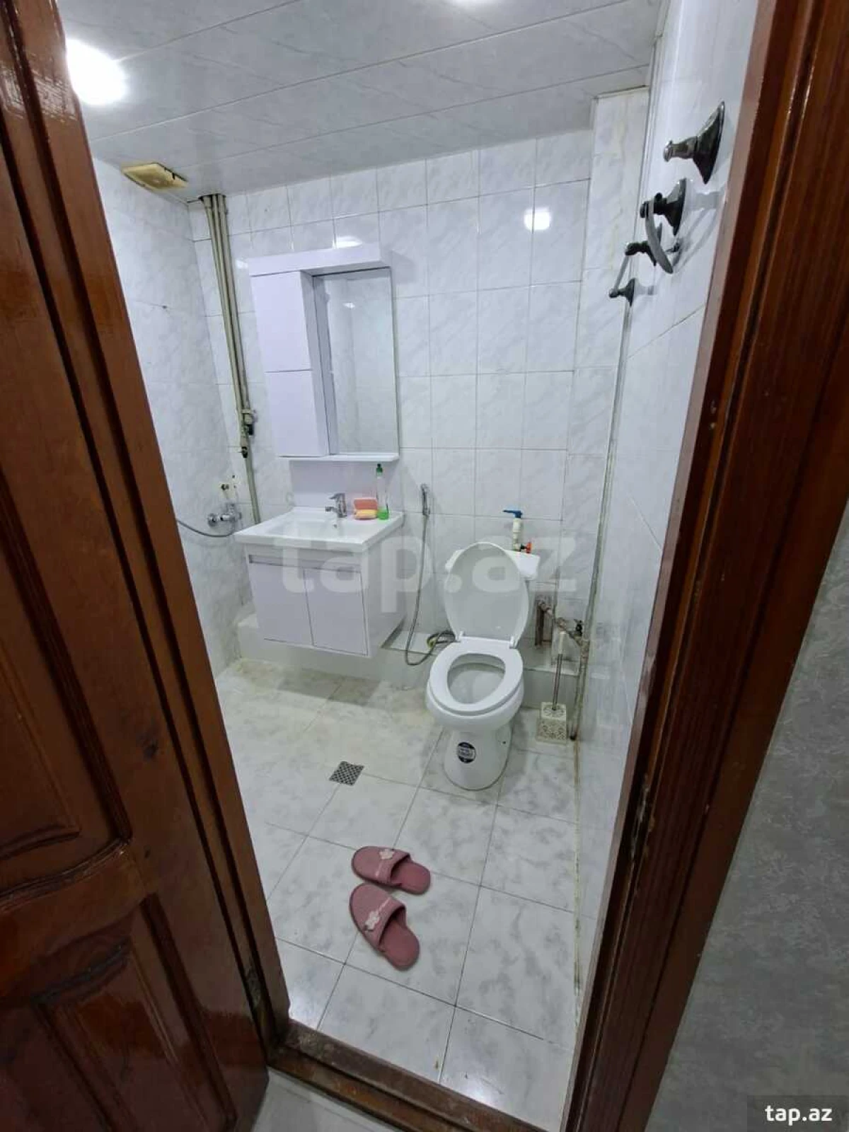 Kirayə verilir 1 otaqlı yeni tikili 40 m²