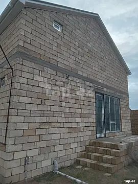 Satılır 5 otaqlı həyət evi