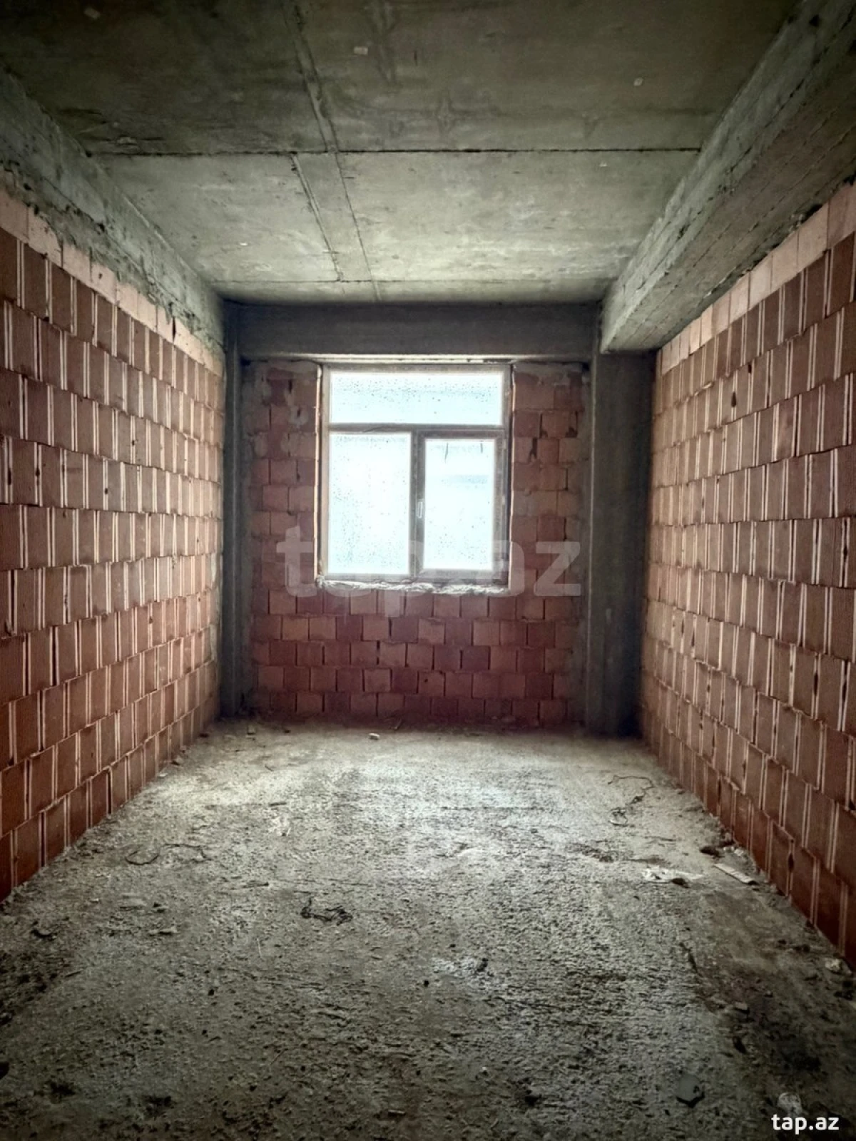 Satılır 1 otaqlı yeni tikili 35 m²