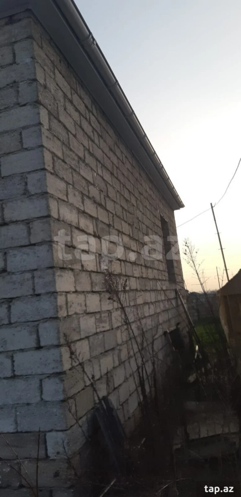 Satılır 4 otaqlı həyət evi