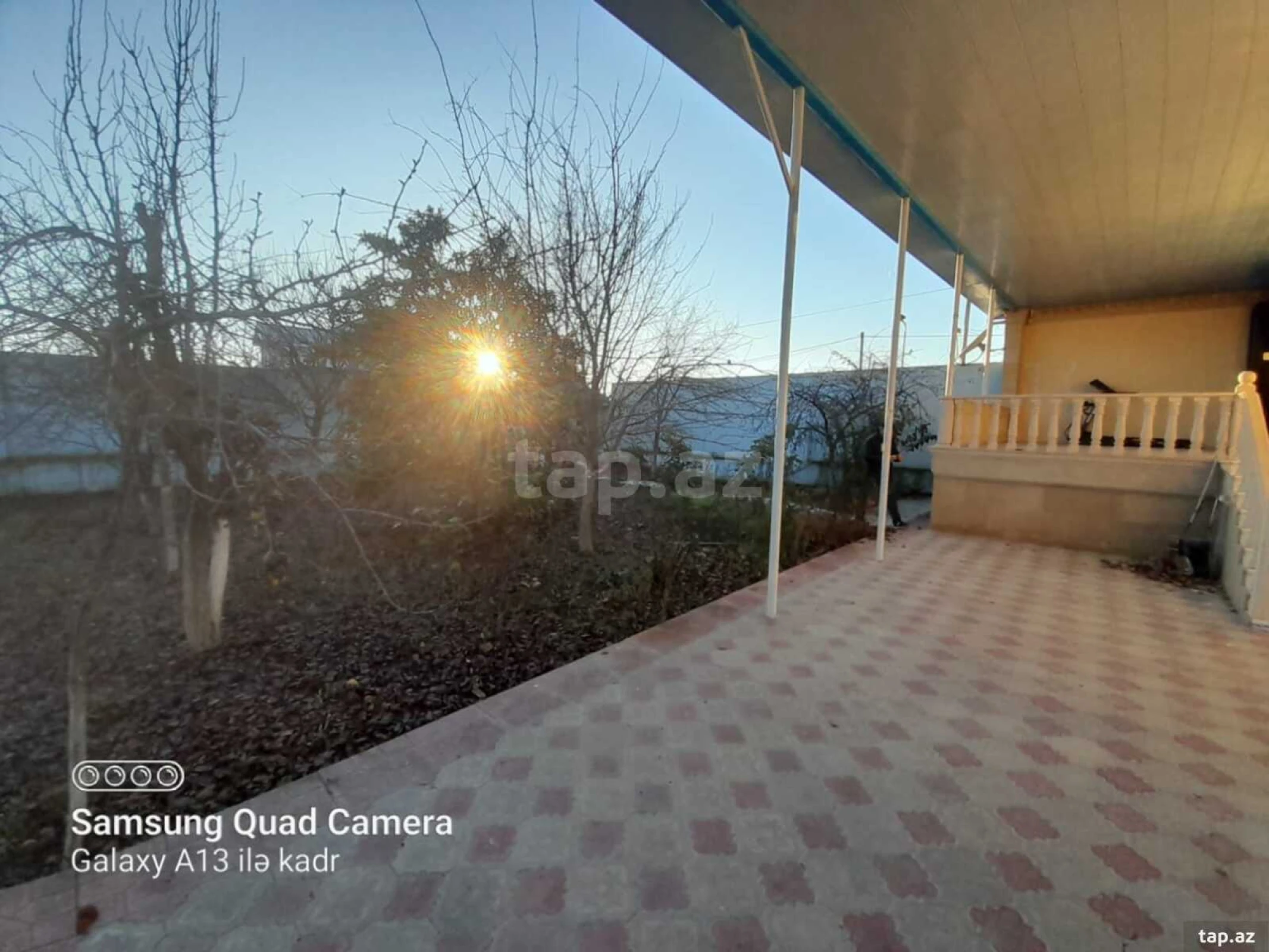 Satılır 4 otaqlı həyət evi