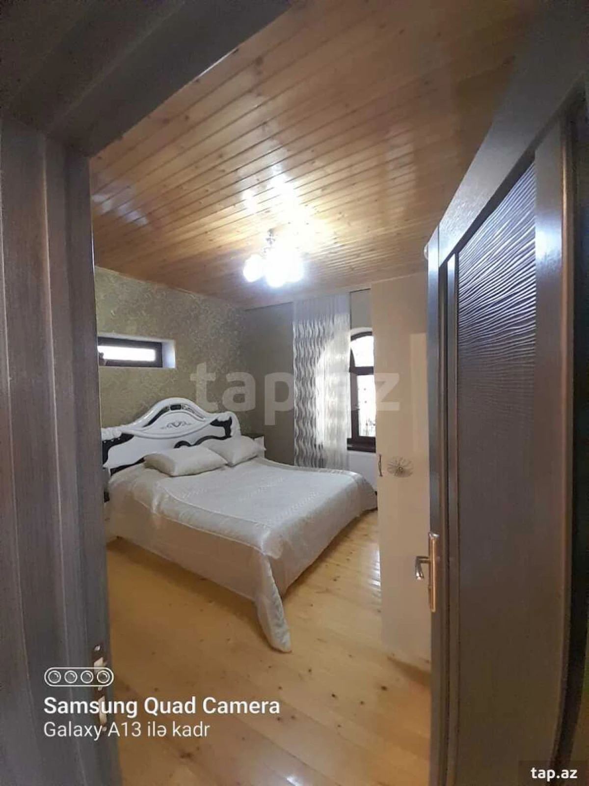 Satılır 4 otaqlı həyət evi