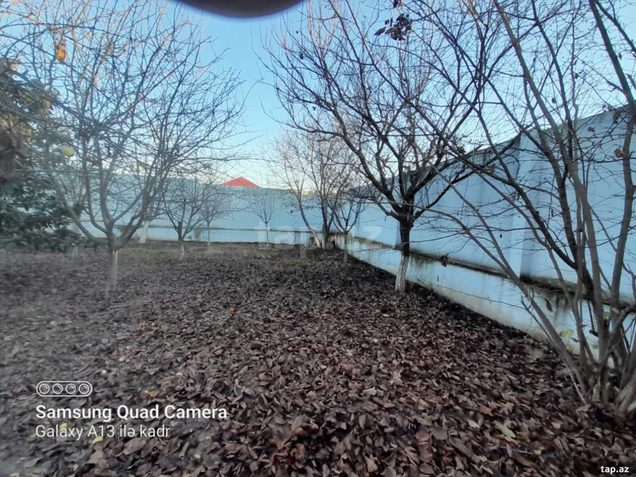 Satılır 4 otaqlı həyət evi