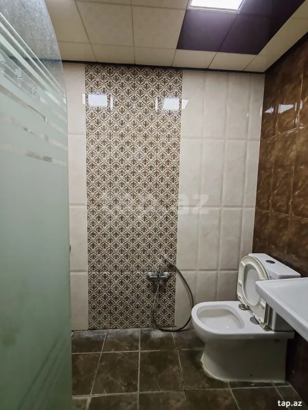 Kirayə verilir 2 otaqlı yeni tikili 60 m²