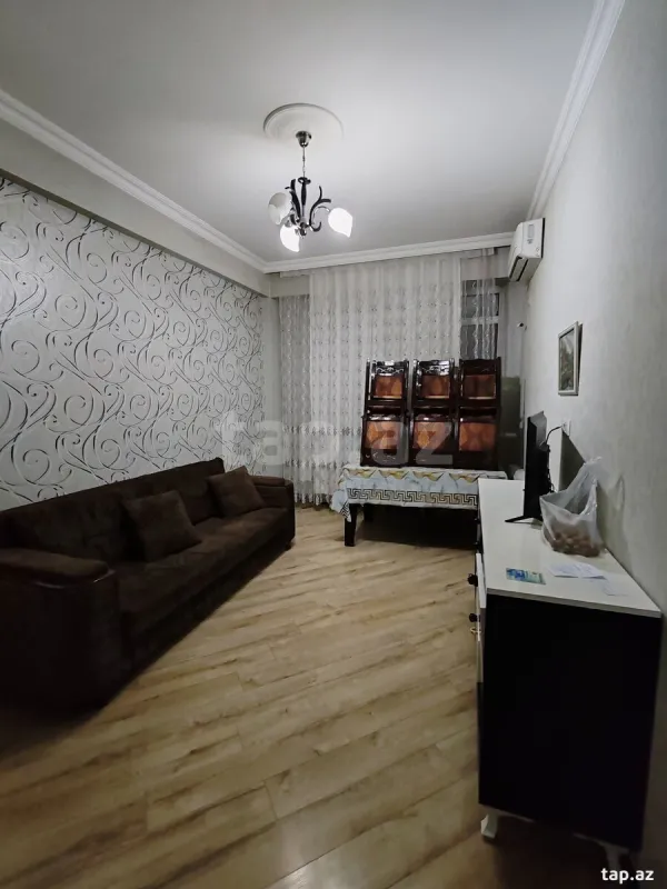 Kirayə verilir 2 otaqlı yeni tikili 60 m²