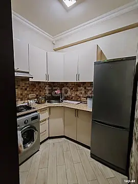 Kirayə verilir 2 otaqlı yeni tikili 60 m²