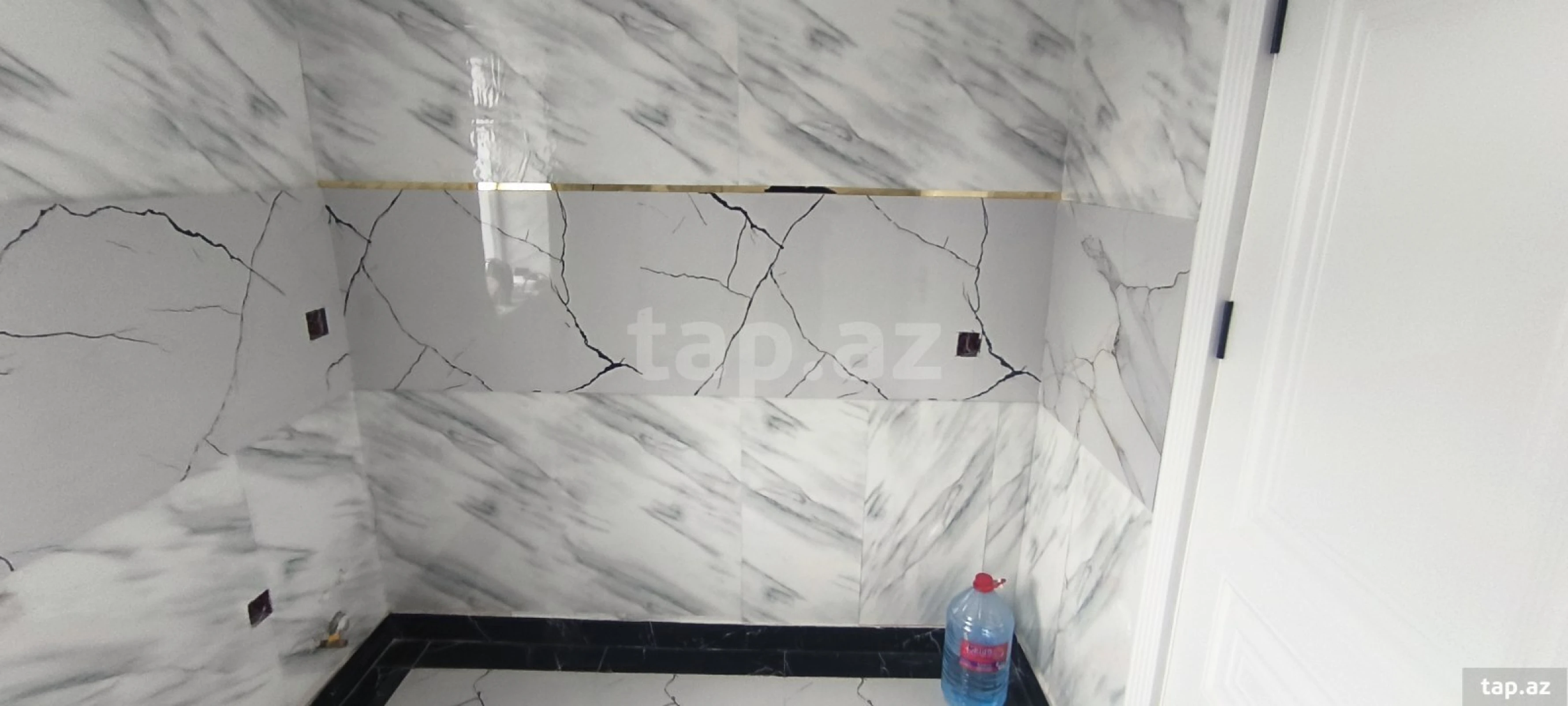 Satılır 3 otaqlı həyət evi