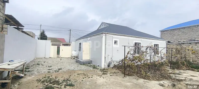 Satılır 3 otaqlı həyət evi