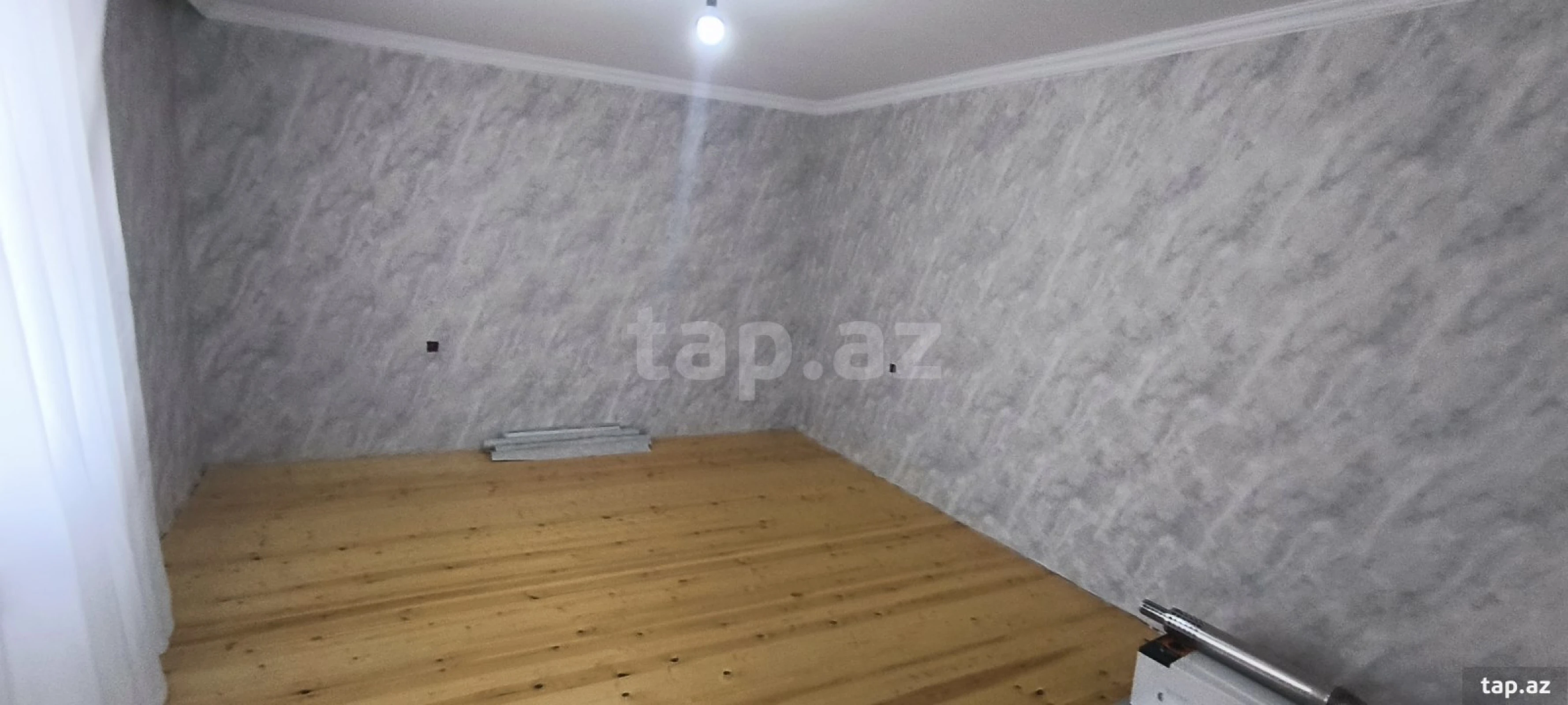 Satılır 3 otaqlı həyət evi