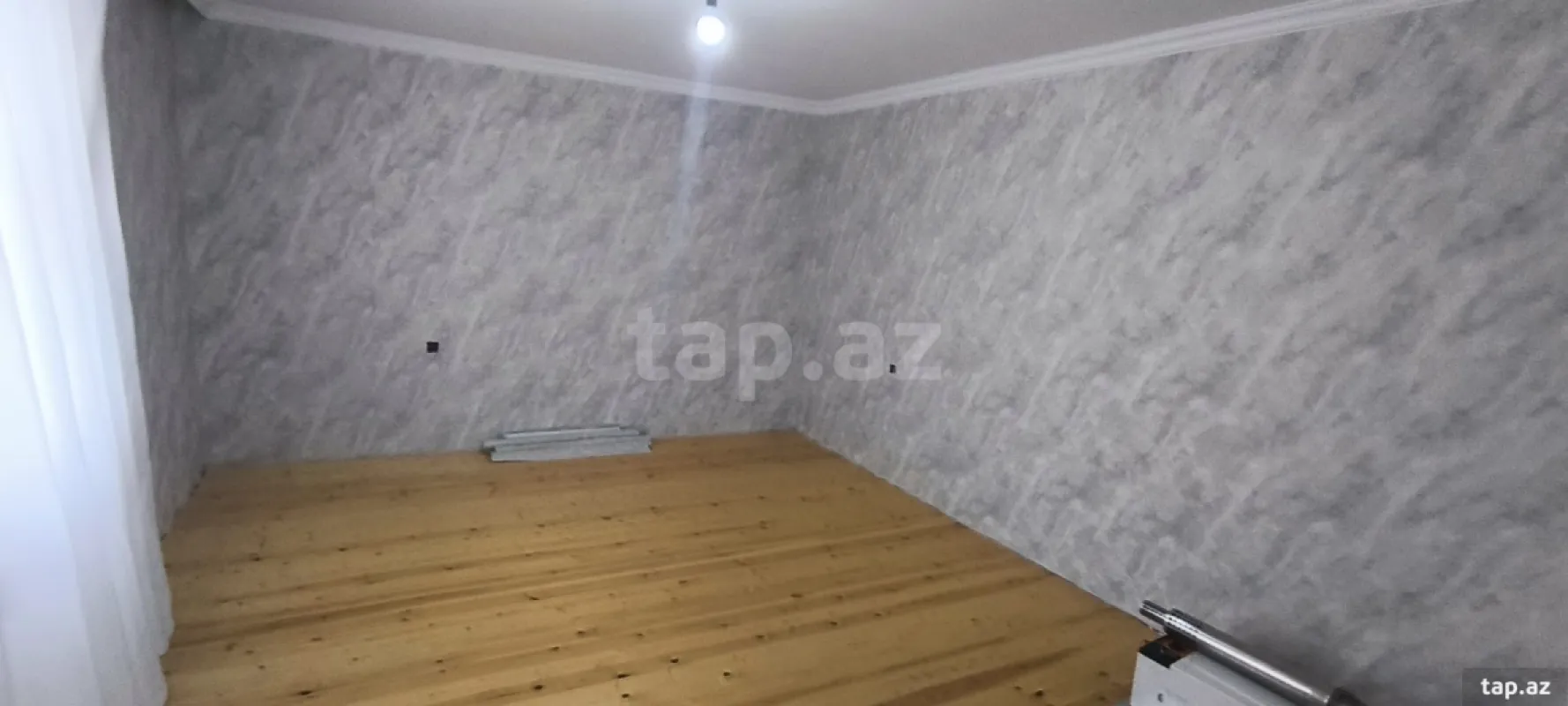 Satılır 3 otaqlı həyət evi