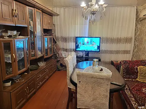 Kirayə verilir 3 otaqlı yeni tikili 100 m²