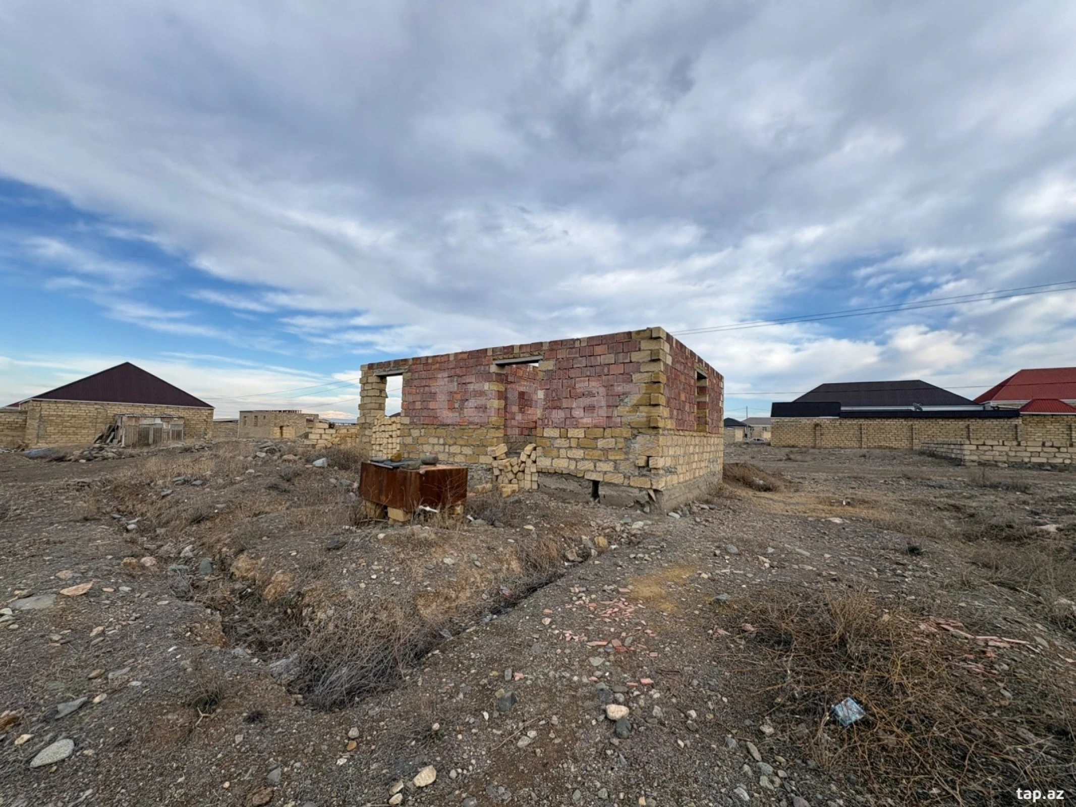 Satılır torpaq sahəsi