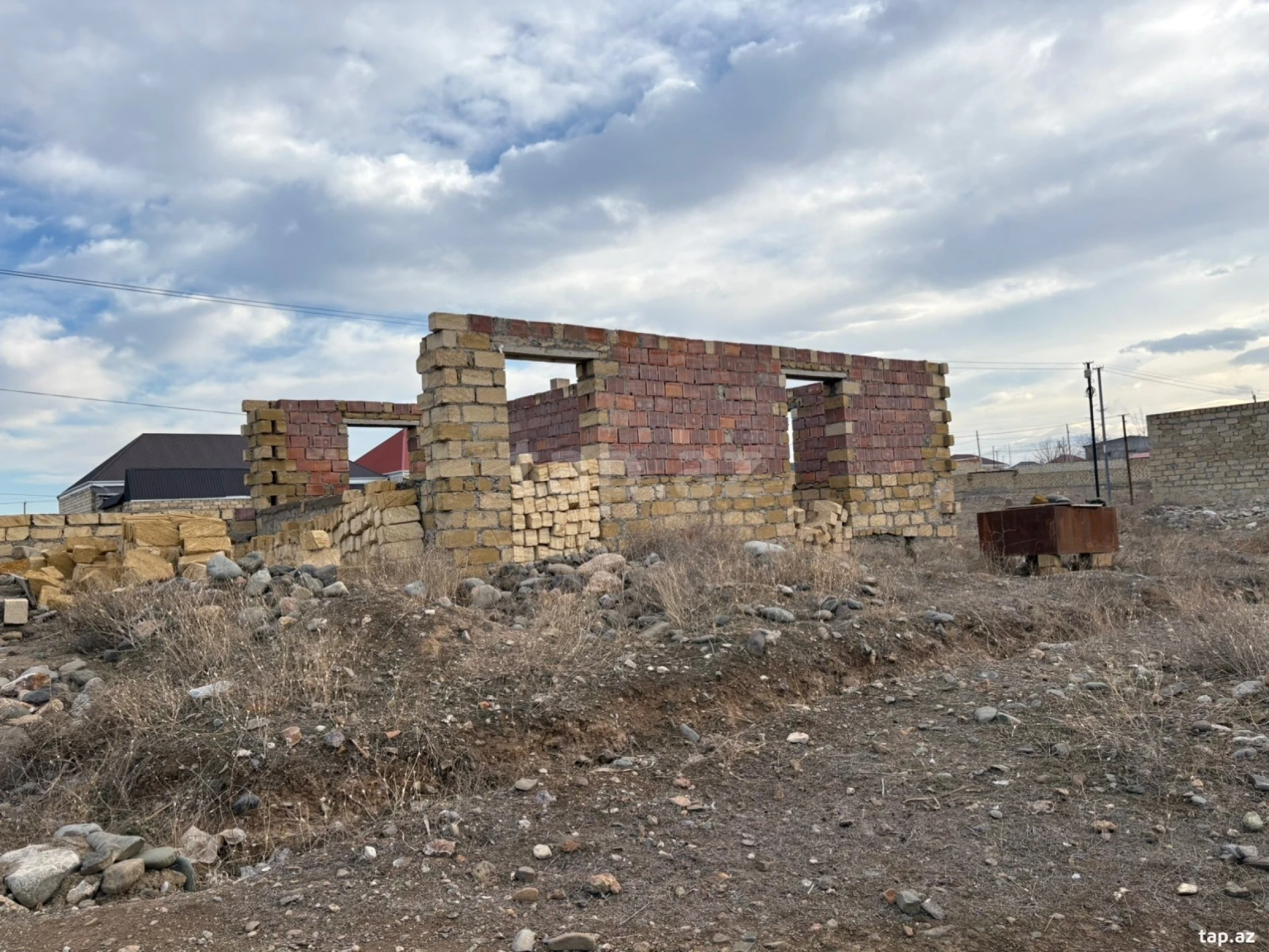 Satılır torpaq sahəsi