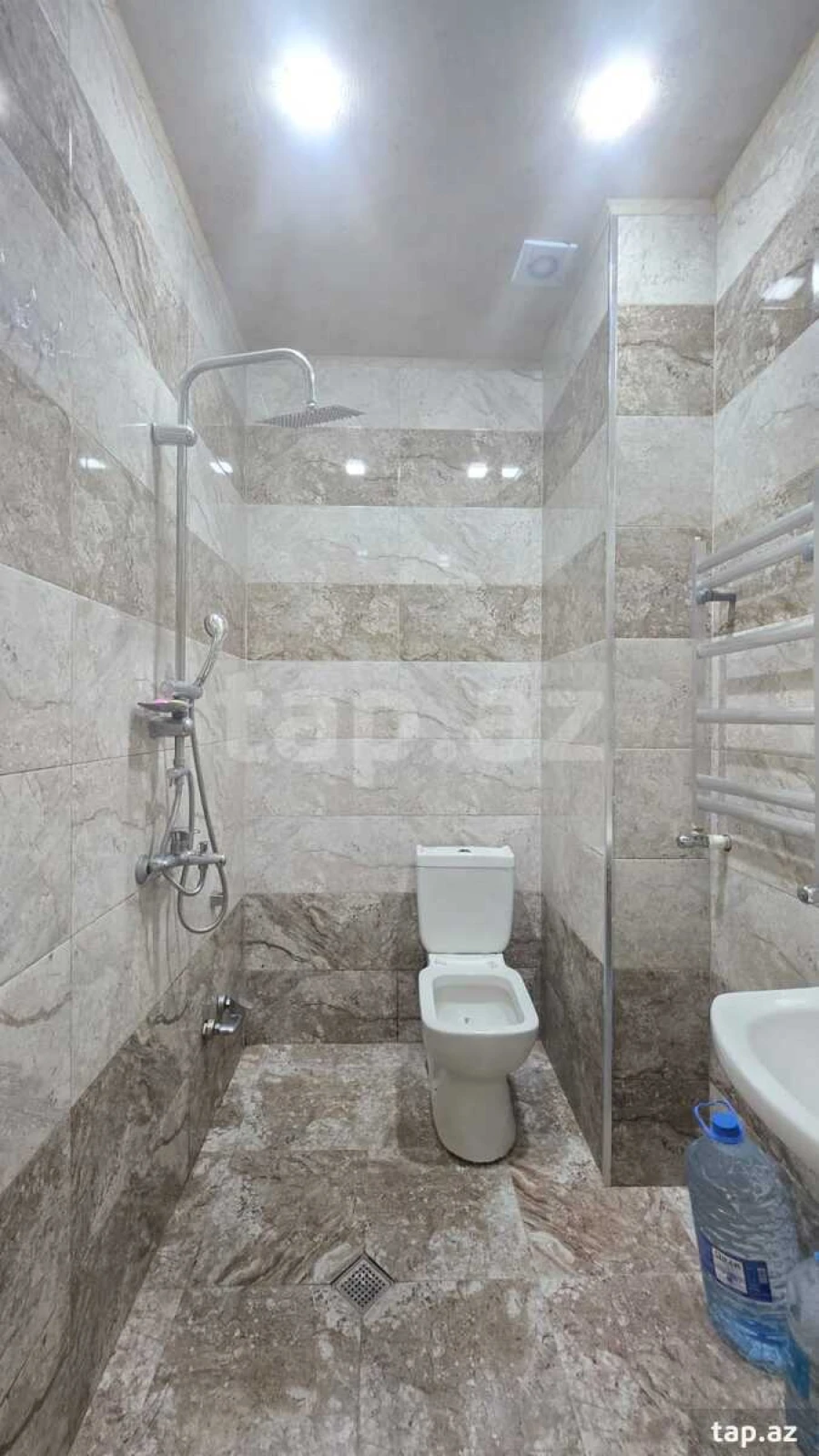 Satılır 2 otaqlı yeni tikili 55 m²