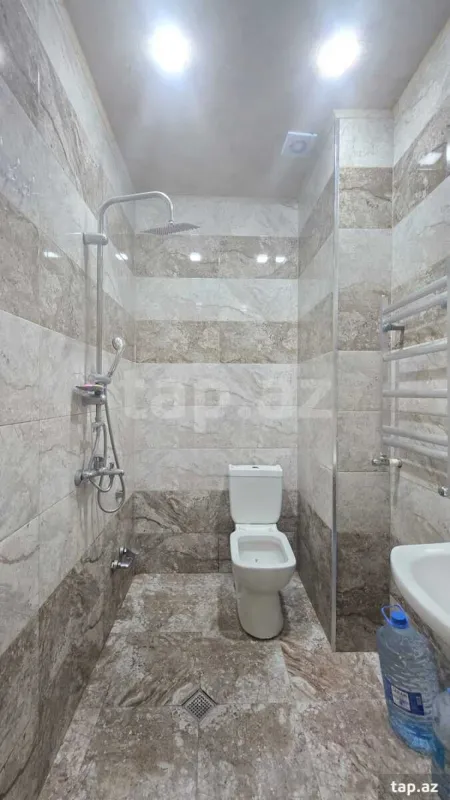 Satılır 2 otaqlı yeni tikili 55 m²