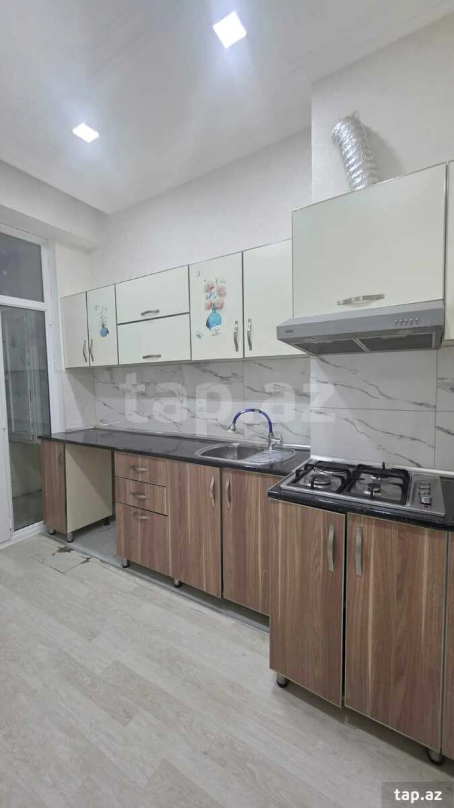 Satılır 2 otaqlı yeni tikili 55 m²
