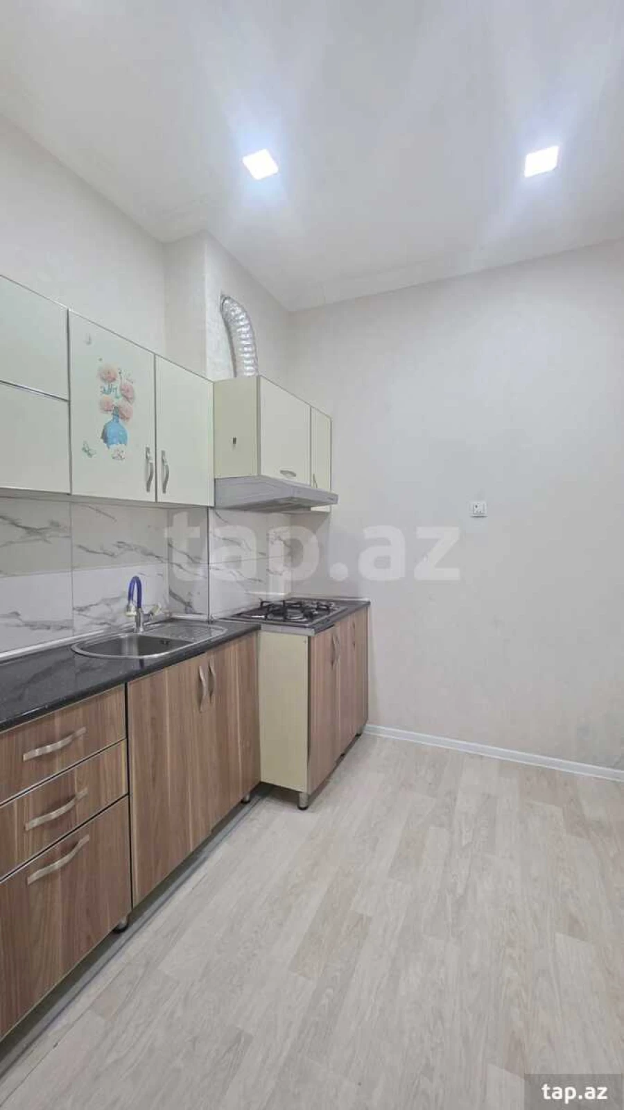 Satılır 2 otaqlı yeni tikili 55 m²