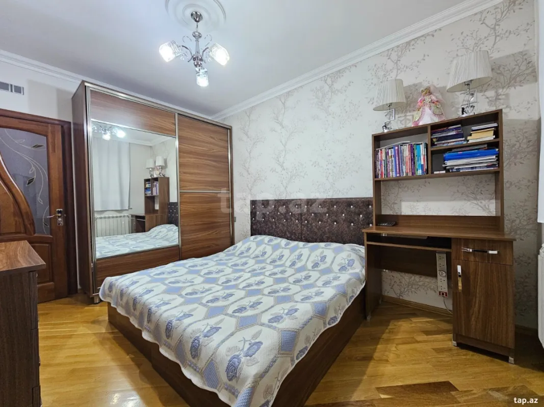 Satılır 3 otaqlı mənzil 90 m²