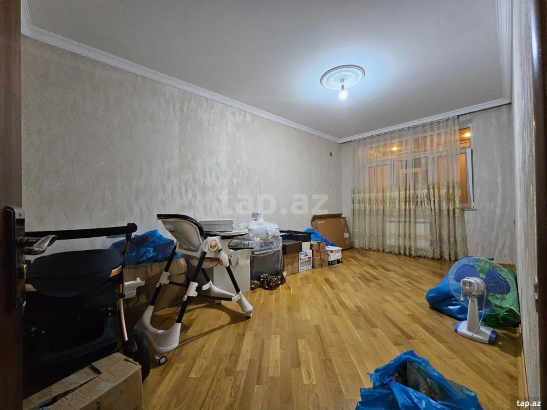 Satılır 3 otaqlı mənzil 90 m²