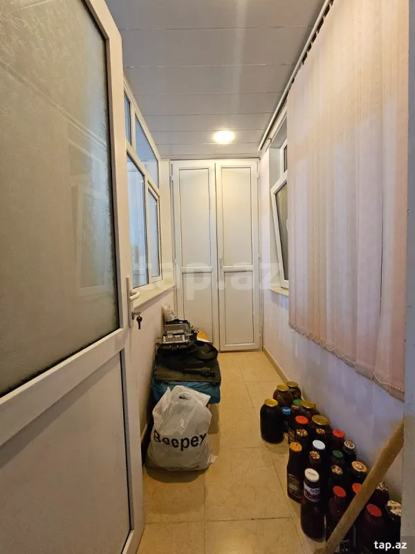 Satılır 3 otaqlı mənzil 90 m²
