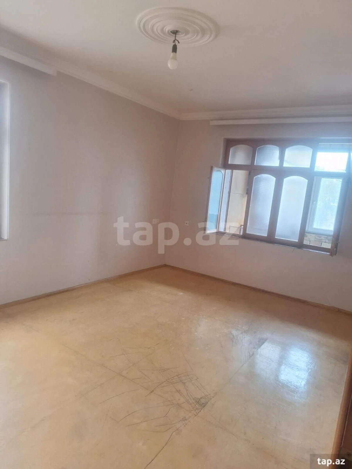 Kirayə verilir 2 otaqlı mənzil 52 m²