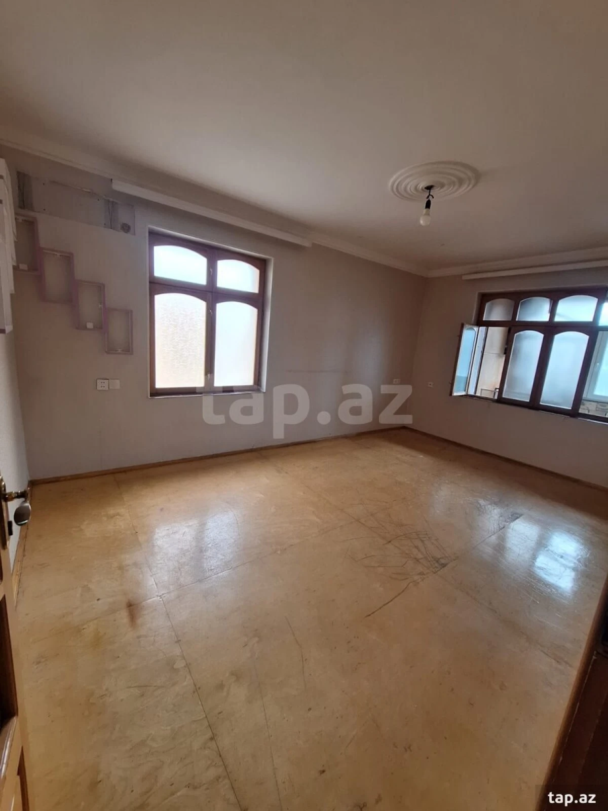 Kirayə verilir 2 otaqlı mənzil 52 m²