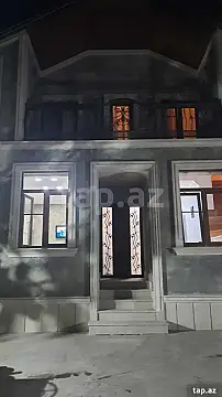 Satılır 5 otaqlı həyət evi 180 m²