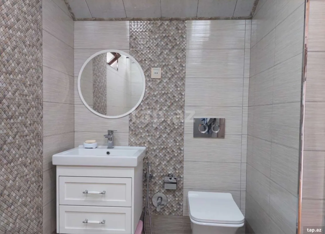Satılır 5 otaqlı həyət evi 180 m²