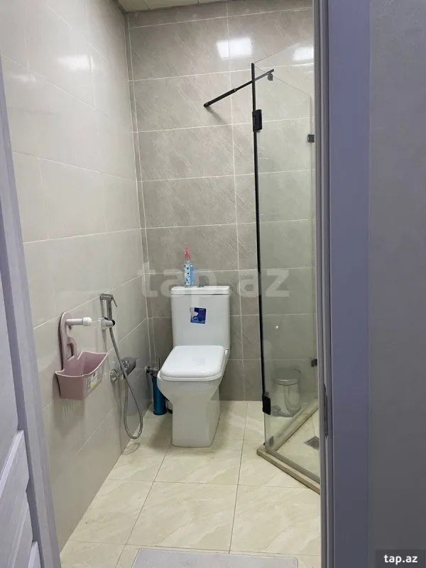 Kirayə verilir 2 otaqlı yeni tikili 62 m²