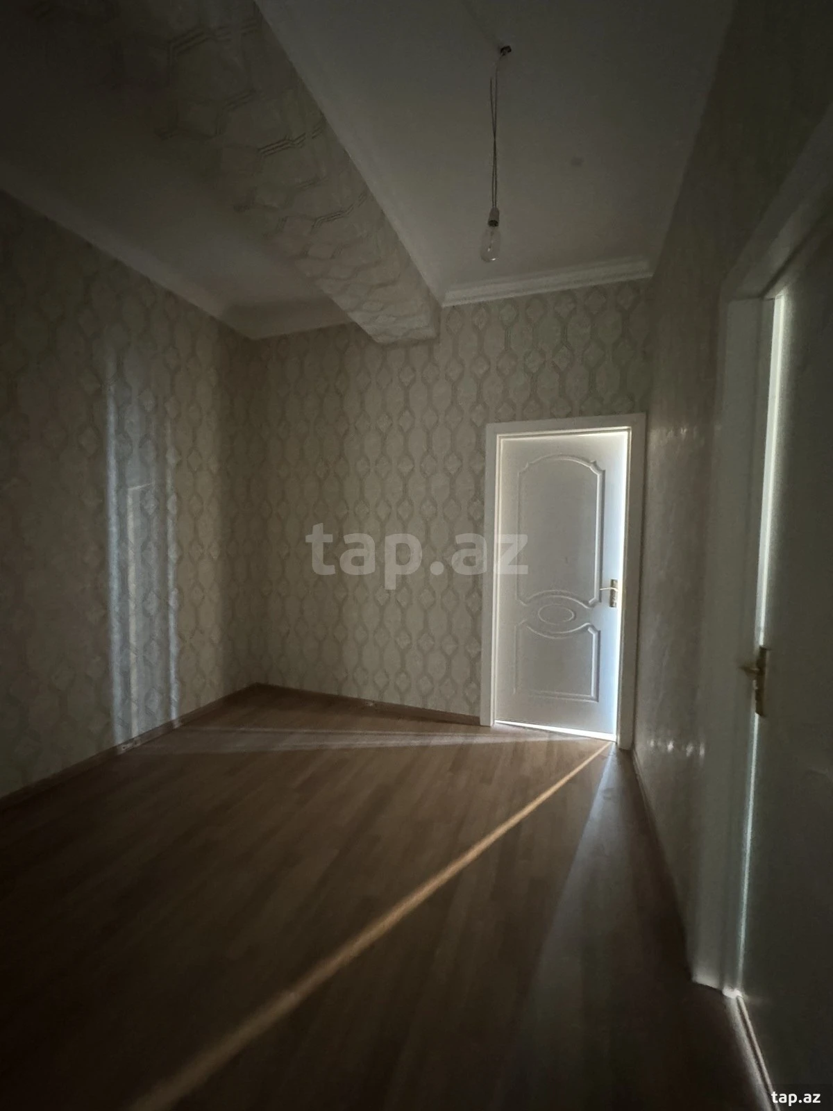 Satılır 3 otaqlı yeni tikili 110 m²