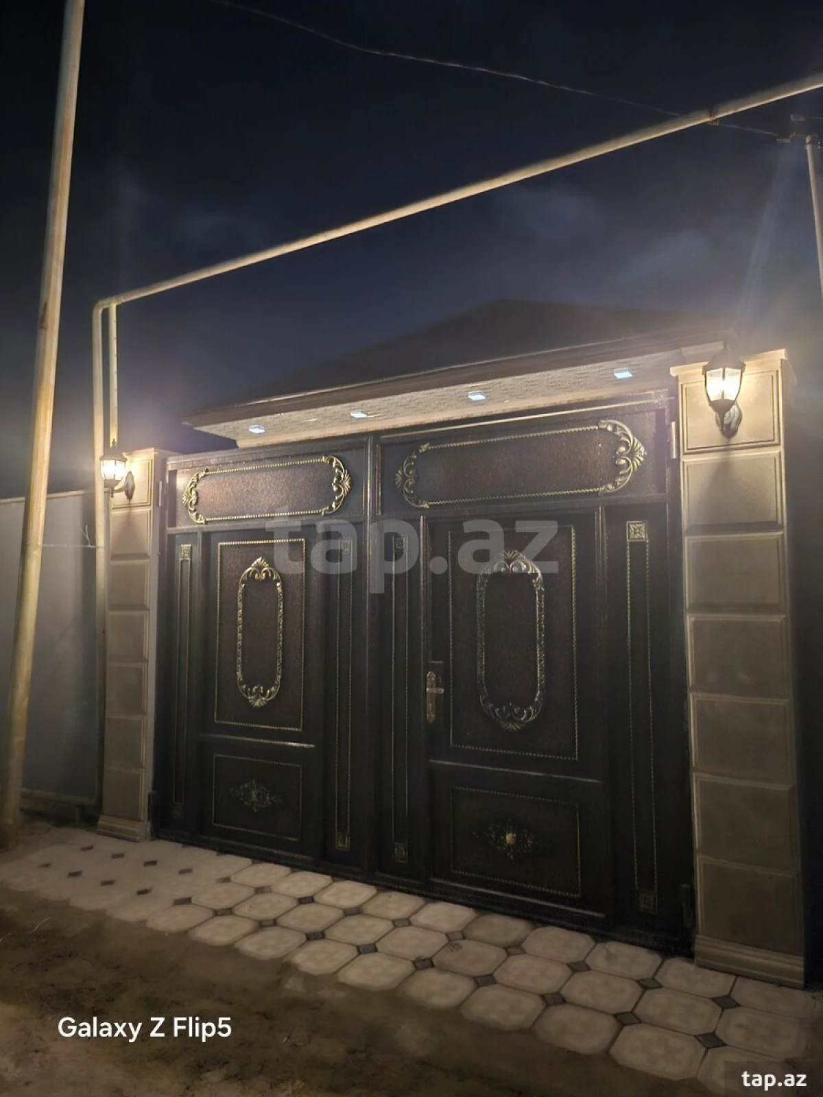 Satılır 3 otaqlı həyət evi 160 m²