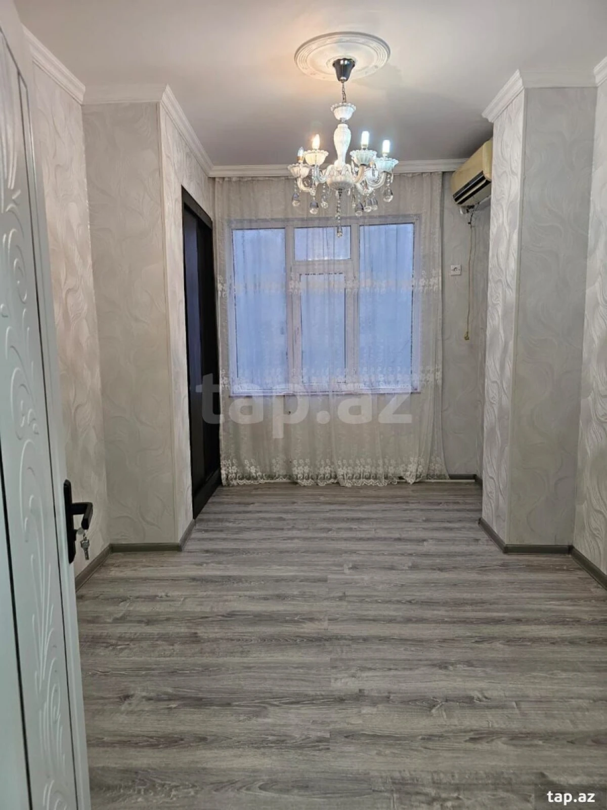 Kirayə verilir 3 otaqlı yeni tikili 80 m²