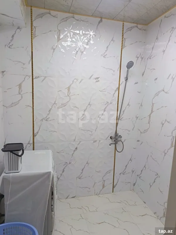 Kirayə verilir 3 otaqlı yeni tikili 80 m²