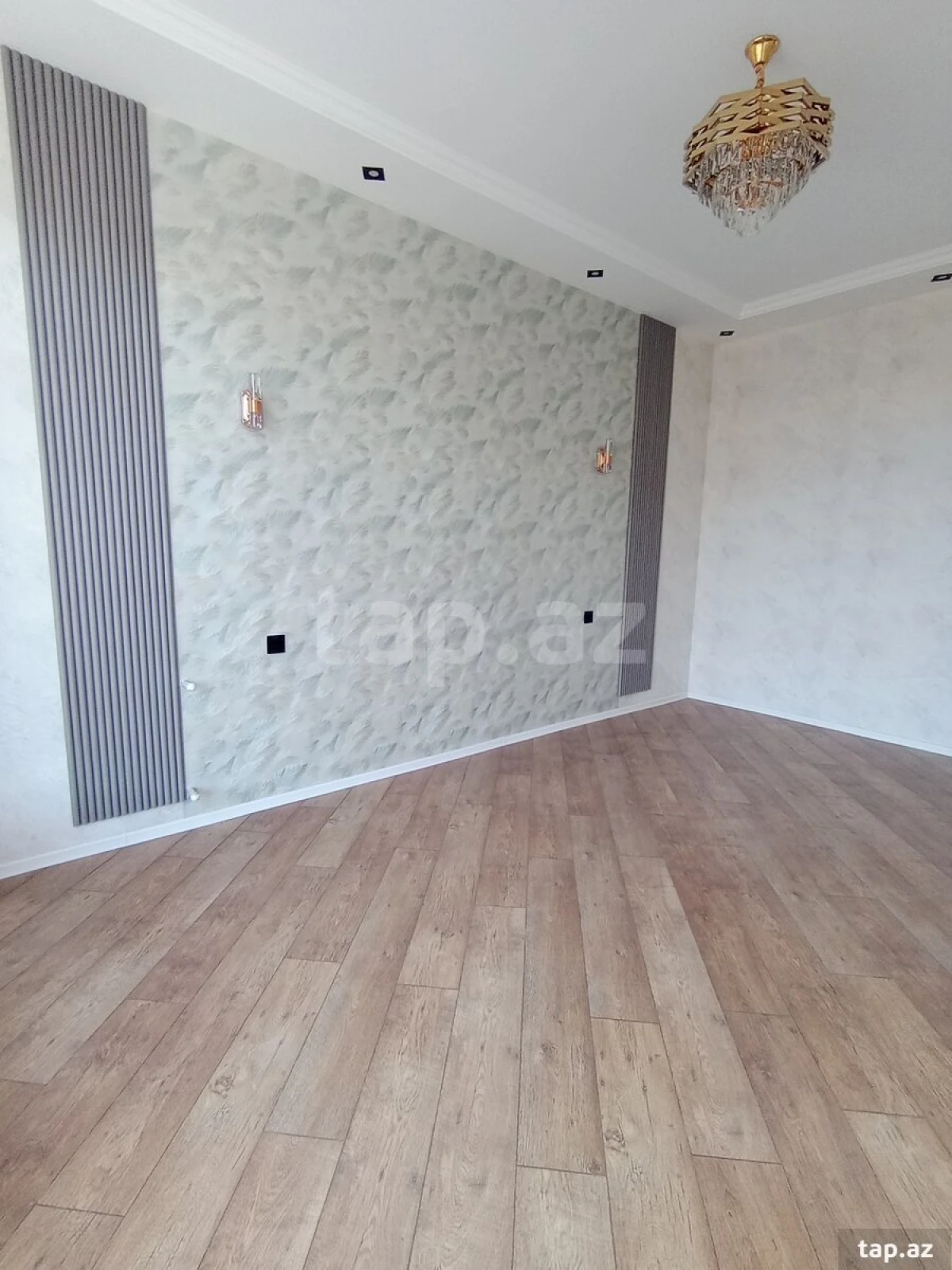 Satılır 5 otaqlı həyət evi