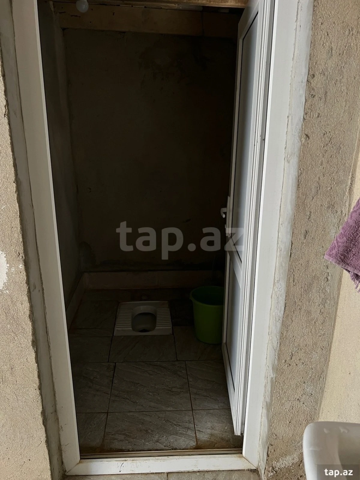 Satılır 4 otaqlı həyət evi 250 m²