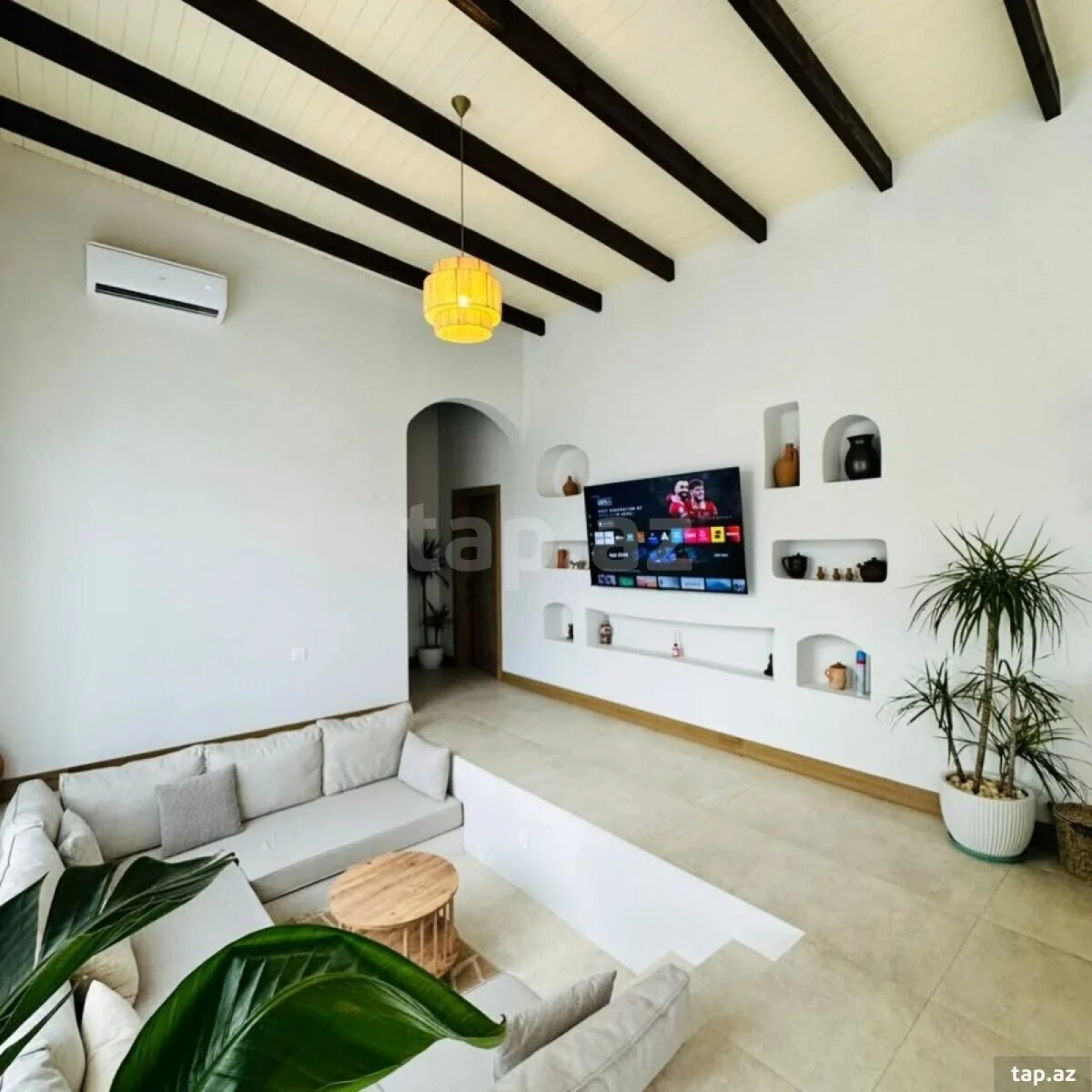 Kirayə verilir 4 otaqlı həyət evi