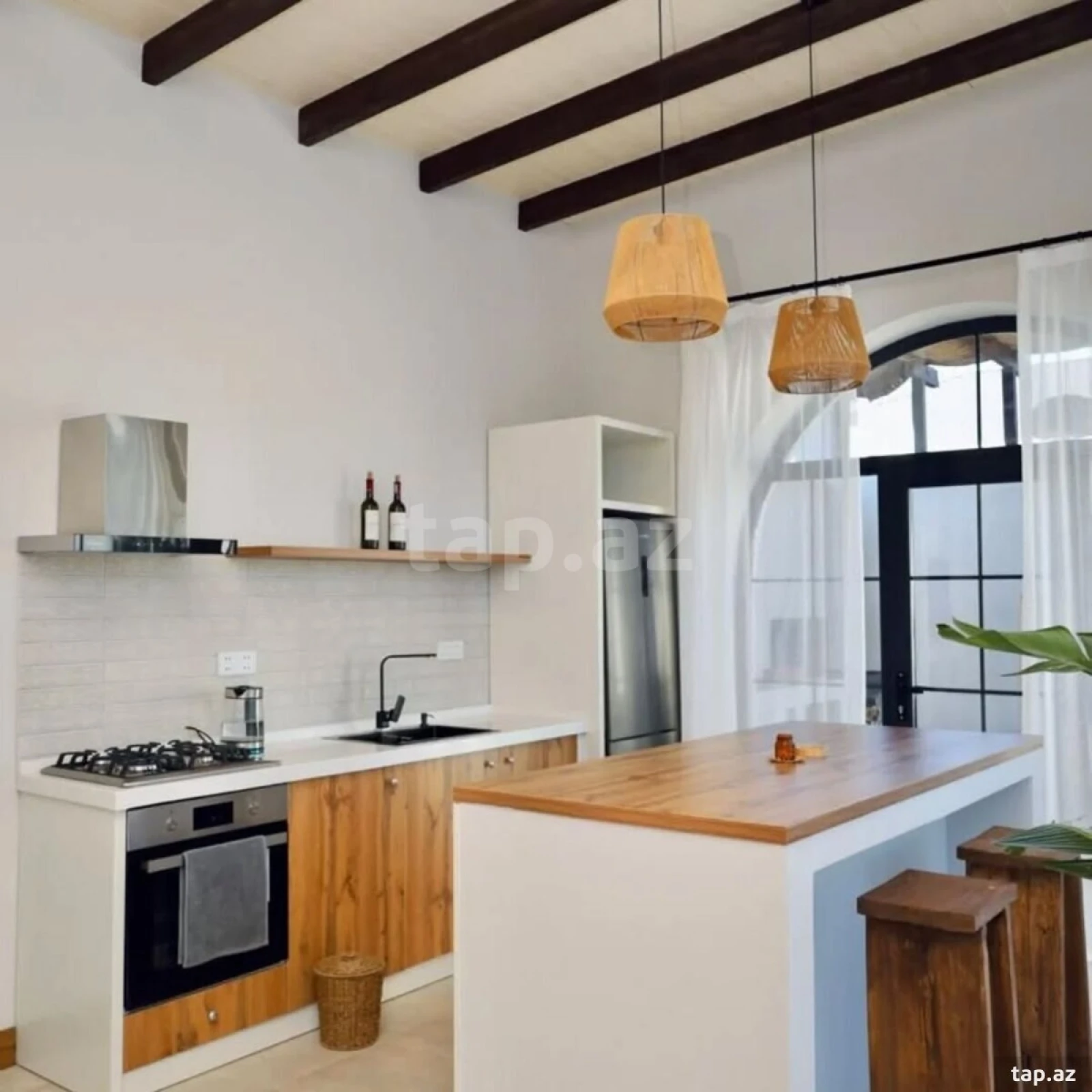 Kirayə verilir 4 otaqlı həyət evi