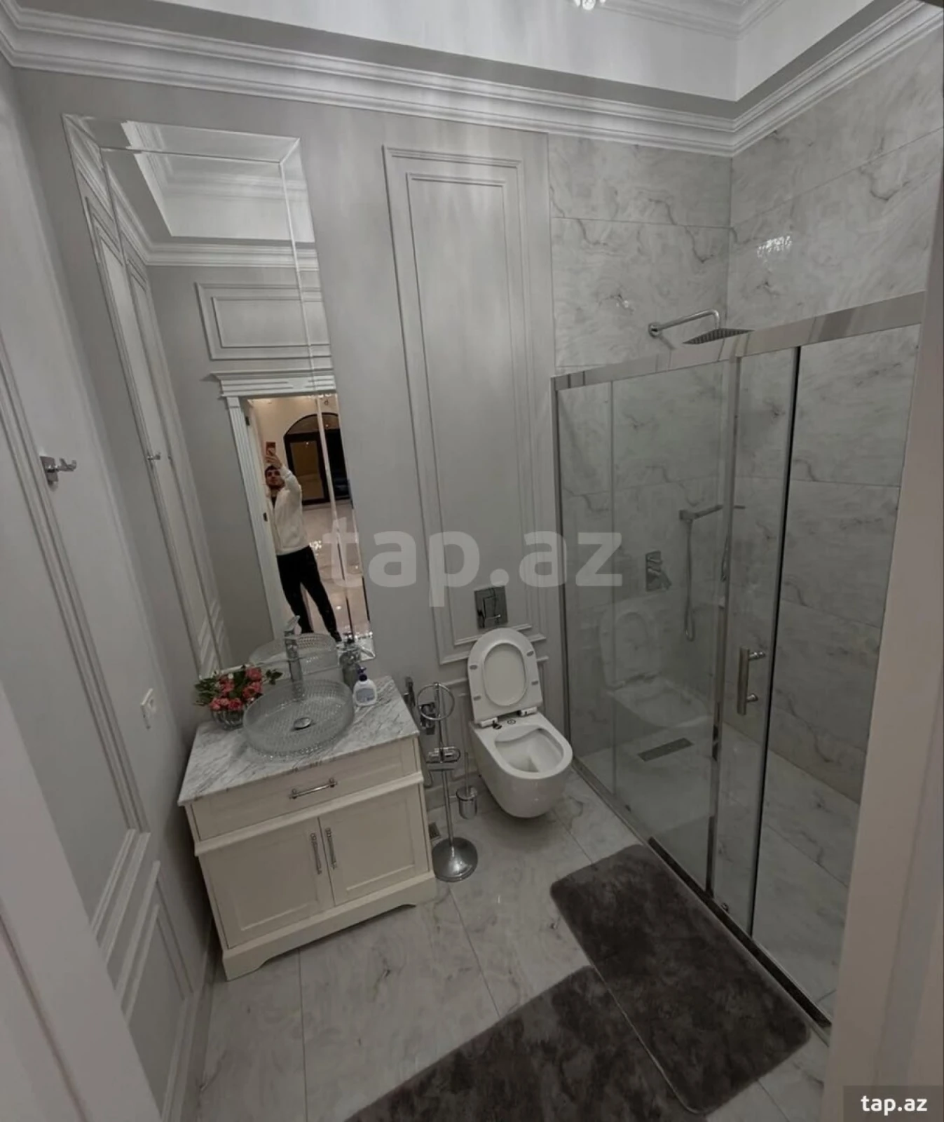 Kirayə verilir 4 otaqlı həyət evi