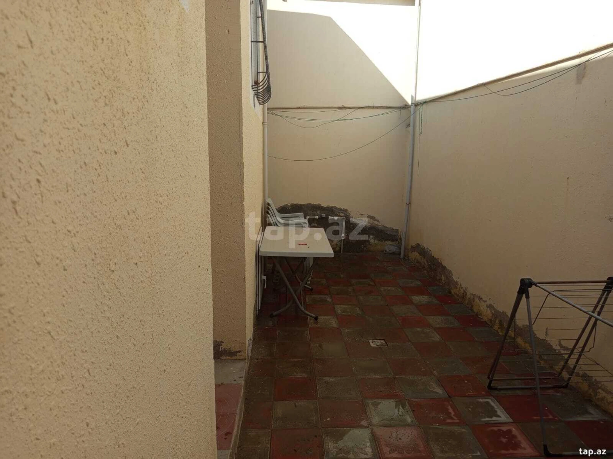 Satılır 3 otaqlı həyət evi