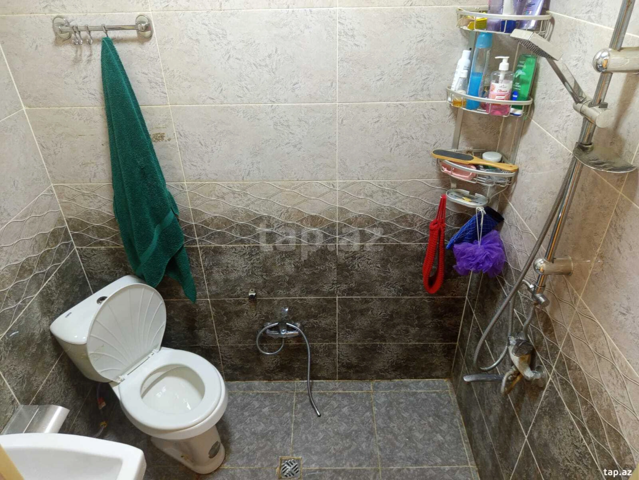 Satılır 3 otaqlı həyət evi
