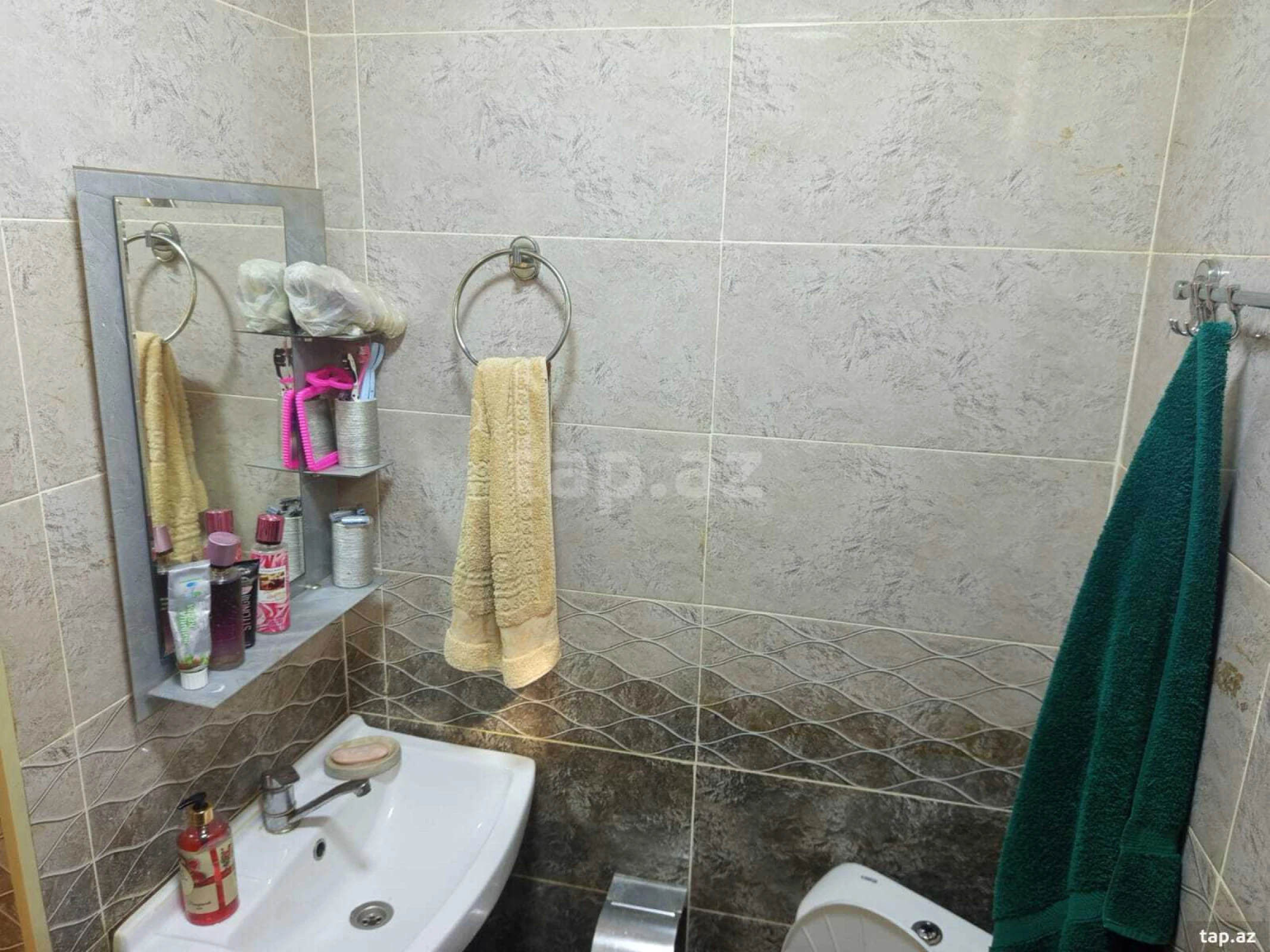 Satılır 3 otaqlı həyət evi