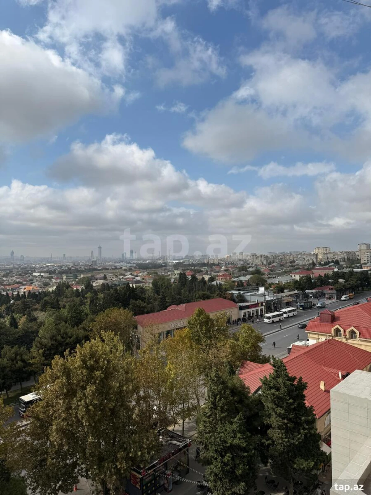 Satılır 3 otaqlı mənzil 65 m²