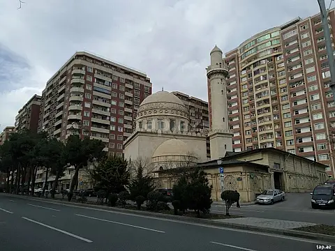Kirayə verilir 3 otaqlı yeni tikili 115 m² — Bakı 3 otaq 115.00 m²