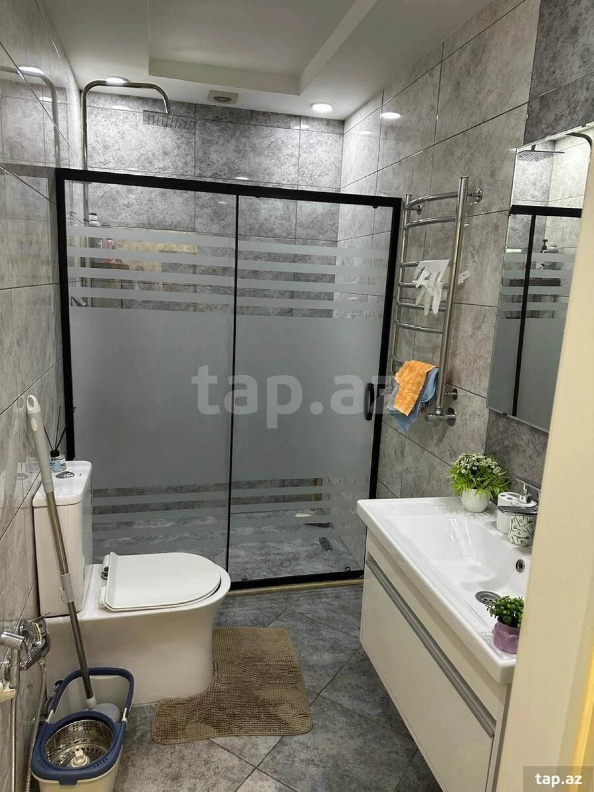 Kirayə verilir 2 otaqlı yeni tikili 100 m²