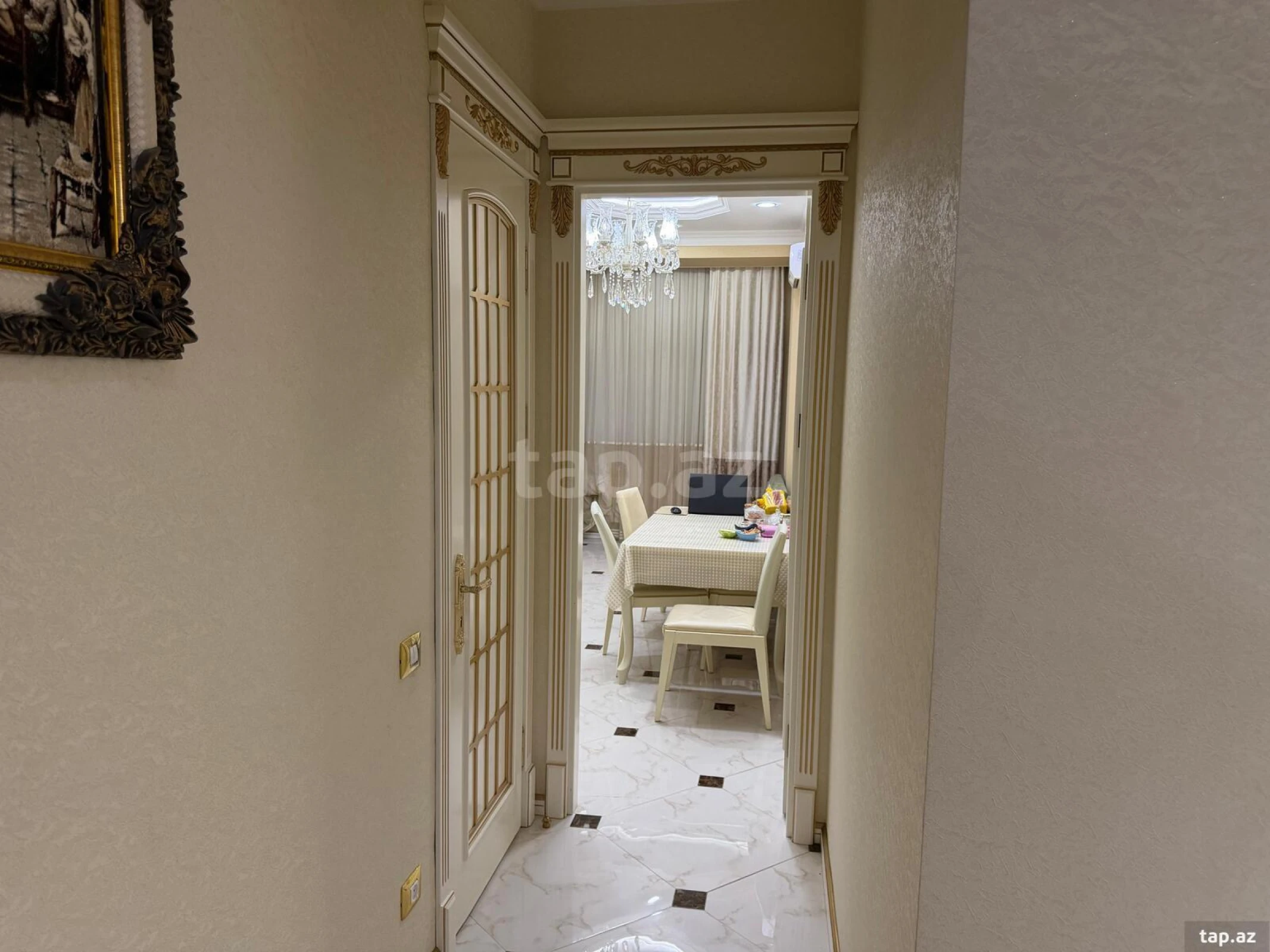 Satılır 4 otaqlı yeni tikili 180 m²